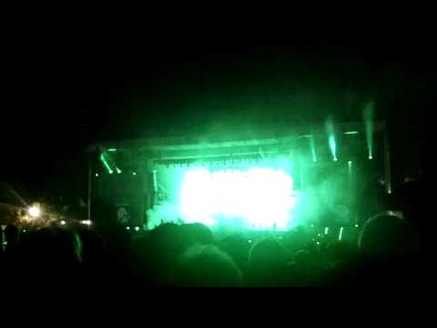 vieilles charrues 2011 chemical brothers--- hey boy !