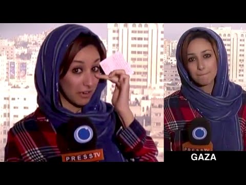 ‪Reporter Breaks Down while Reporting on Israeli Killing of Palestinian Children‬ in Gaza