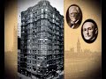 http://www.artehistoria.com/arte/videos/778.htm

en un claro enfrentamiento con el neoclasicismo, a partir de 1830 se impone el goticismo en la arquitectura europea. el edificio m�s importante en este estilo es el parlamento de londres, reconstruido entre 1840 y 1865 por los arquitectos barry y pugin. en francia ser� viollet-le-duc el principal promotor del neogoticismo, edific�ndose hacia 1850 en este estilo m�s de 100 iglesias entre las que destaca la de santa clotilde en par�s. 
el desconcierto que trajo consigo la pugna entre clasicistas y medievalistas provoc� la aparici�n de otros estilos historicistas, entre los que destaca el neobarroco, que tiene en la opera de par�s de garnier su edificio m�s representativo. 
pero la principal novedad arquitect�nica del siglo xix la encontramos en la aparici�n de nuevos materiales como el hierro, el hormig�n, el vidrio o el acero. gran breta�a se sit�a a la cabeza construyendo numerosos puentes de hierro como el de clifton sobre el r�o avon realizado por brunel en 1836. en francia destaca la personalidad de henri labrouste, quien utiliza el hierro con fines estructurales en la sala de lectura de la biblioteca de sainte-genevi�ve, sosteniendo 16 ligeras columnas las b�vedas esf�ricas a 9 metros de altura. la combinaci�n de hierro y vidrio tiene en el crystal palace de joseph paxton su obra m�s importante. tomando como referencia los invernaderos, proyect� un grandioso pabell�n que ocupaba nada menos que 8 hect�reas. en este espacio se desarroll� la primera exposici�n universal, evento que se repetir�a en numerosas ocasiones a lo largo del siglo y que tiene su hito m�s importante en la de par�s de 1889. la espectacular torre eiffel fue levantada con motivo de esta muestra, alcanzando los 320 metros de altura. 
la renovaci�n definitiva de la arquitectura decimon�nica se producir� en el seno de la sociedad norteamericana. la escuela de chicago se sit�a a la vanguardia internacional con sus espectaculares rascacielos como el edificio tacoma, levantado por holabird y roche en 1889, la primera torre soportada por estructura f�rrea.