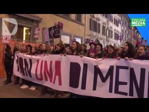 VIDEO - DONNE IN PROTESTA A FIRENZE PER L'8 MARZO