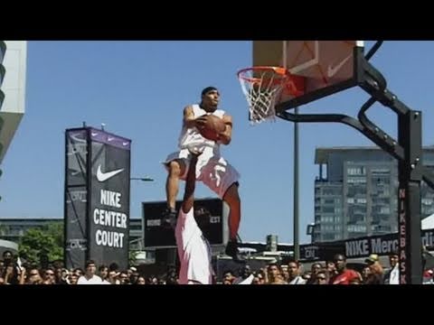 TeamFlightBrothers - follow us on twitter http://www.twitter.com/teamflightbroS Well it's been every year that we've lobbied to have the NBA open up their NBA Slam Dunk Contest t...