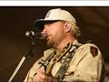 Toby Keith \"Love Me If You Can\" Iraq pix Toby Keith \"Love Me If You Can\" Iraq pix