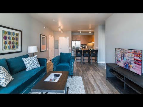 A furnished short-term one-bedroom in a convenient River North location A furnished short-term one-bedroom in a convenient River North location