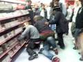 LIL' FIGHT IN WOOD GREEN (CEX SHOP)