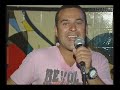 agarra a lady com Tau Tau