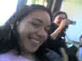 Johany y Mailyn cantando