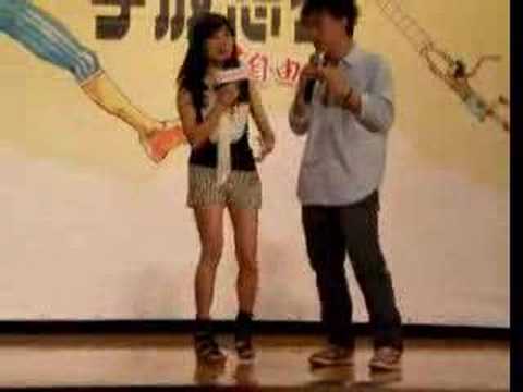 08/06/29 Eason不想放手台北見面會呼拉圈pk part2