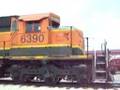 The Sound of a classic engine, the V16- 645e in an sd40-2