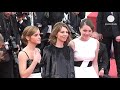 les choses s�rieuses ont commenc� � cannes avec les premiers films en comp�tition ce jeudi... euronews, la cha�ne d'informations la plus regard�e en europe. ...