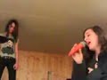 un video veramente emozionante della nostra imitazione dei tokio hotel...
bill = baldu
controfigura bill = giada
tom = cate