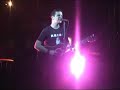 Rhigo & Budha Band en vivo interpretan el tema 