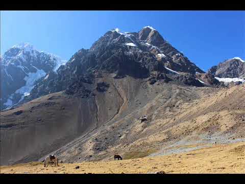 Subida al Diablo Mudo. Cordillera Huayhuash – Peru