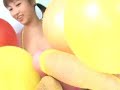 cute girl playing with the balloon(PART4) cute girl playing with the balloon(PART4)