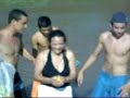 Pelado no lago