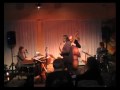 saxophoniste alto fran�ais joue 