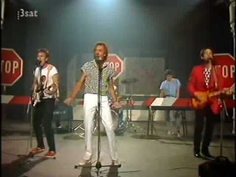 The Hollies - Stop In The Name Of Love 