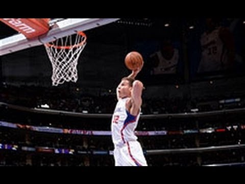 Video: Blake Griffin Strikes a Pose on the Way to the Tin