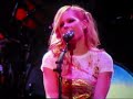 [HQ] Avril Lavigne Live In Singapore - Hot