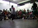 Batalha Individual Tirando a DiferençaPapel (DF ZULU Breakers - Brasília -DF) vs Raffa Sonic (Beat Squad Crew Sao José do Rio Preto - SP) ... prestigie o evento, em breve o Dvd original.maiores informações comunidade do evento:http://www.orkut.com/Community.aspx?cmm=27923682
