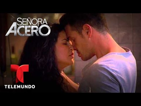 candentes - Mira las escenas más candentes de la novela YouTube: http://www.youtube.com/tldmdnovelas Página Oficial : http://msnlatino.telemundo.com/novelas/Senora_Acero...
