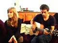 finir l'ann�e avec les douceurs de cocoon, en commencer une nouvelle avec la douceur des m�lodies sucr�es et jamais �coeurantes de ce duo. les chansons de cocoon me rappellent ces sucettes qui en leur coeur recelaient une friandise petillante, acidul�e qui claquaient sur le palais. ici les paroles peuvent se montrer noires, tr�s noires... un m�lange des saveurs comme on les aime. comme l'ann�e 2008 va nous en reserver, on l'esp�re, � nous tous, � vous tous...

bonne ann�e de la part de tout l'�quipage du cargo...

www.myspace.com/listentococoon

www.lecargo.org