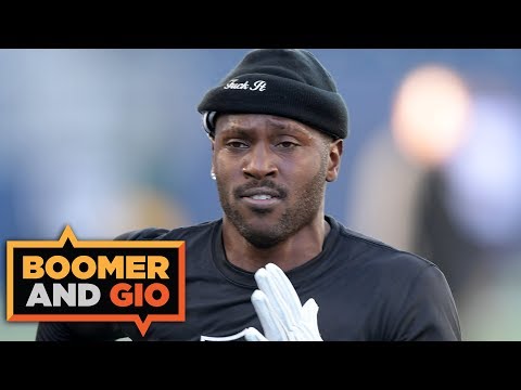 Video: Antonio Brown signs with Patriots after Raiders release | Boomer & Gio