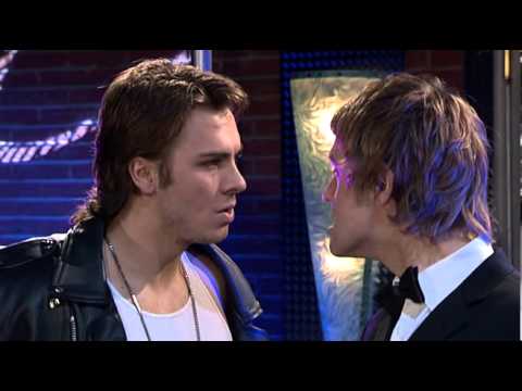 15 Extra English The bouncer