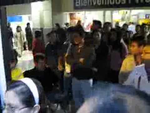 Usuario del Metropolitano se queja por conglomeración de pasajeros