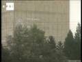 Activistas de Greenpeace bloquean acceso a central nuclear .
