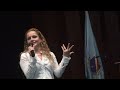 Marcela Loaiza, sobreviviente de trata de personas comparte su experiencia