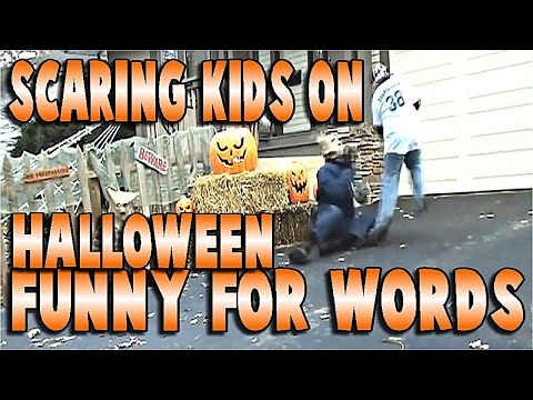 Scaring kids on HALLOWEEN... TO FUNNY FOR WORDS :) PRANKS