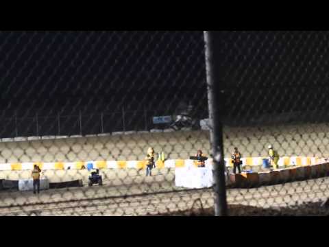 Video: Tony Stewart crash in Canada