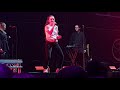 Sigrid - 'Don't Feel Like Crying' (Liv