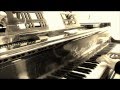 Lida plays the piano - La valse d'Amelie