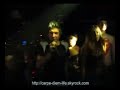 mister john revox (dj & percus) and john louly (quentin) chant, ces deux mecs m�ritent qu'une seule chose, c'est a etre connus !!! hot vocation live @ calypso !! a l'ancienne
c ca qui� bon !!! 

dsl pour le son a la fin, beug !