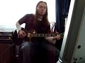 Chand Sifarish (Fanaa) played on electric guitar