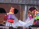 Venezia, Carnevale. Danze su trampoli. Venezia, Carnevale. Danze su trampoli.