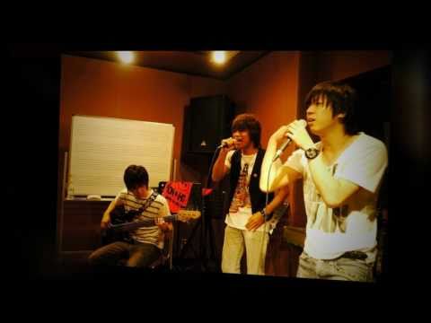 tvshow tv show - 2011.3.20(SUN) 福岡EarlyBeliversにて行われた、TV SHOW channel-8第三弾!!! BAND-8ワンマンライブエンディングムービー drums:TORA/bass:BASSHAN/guitar:RYOICHIRO/rap,vocal:RYUTA/rap,vocal:YUSAK...