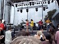 ?vihadlo na ?lut�m festu