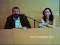 La història del llibre Em dic Mireia (i el meu cony es diu Carlitos) és sobretot la història d'un bloc d'internet. E 21 de juny del 2008, els seus autors, Mir Roy i Manel Riu, van presentar la novel·la, editada per Cossetània Edicions, a la biblioteca Marcel·lí Domingo de Tortosa, en un acte organitzat per l'associació Blocaires Ebrencs. La protagonista, Mireia Galindo, va ser la primera musa eròtica de la blocosfera catalana, amb un bloc molt popular perquè parlava de política, d'educació, de viatges i sobretot de sexe. Com deia en el primer escrit del 21 d'abril del 2006, a Mireia li agradava «la política, la fideuada, el sexe, llegir, votar Esquerra a les autonòmiques i Convergència a les generals». El punt de vista era el d'una noia d'uns 25 anys, professora d'institut, que escrivia amb sentit de l'humor, faltes d'ortografia i amb una innocència intencionada, explicant les seues experiències, fantasies i pensaments més íntims. Només més endavant va saber-se que Mireia Galindo era, en realitat un personatge de ficció, creat a quatre mans per un matrimoni de professors de secundària de Benavarri, a la Franja de Ponent.El bloc va deixar d'actualitzar-se amb noves històries ara farà un any, el 25 de juny de l'any passat, però Manel Riu i Mir Roy van continuar molt actius a internet, a través d'un compte al servei d'internet Twitter. A més, tant Riu com Roy van participar el febrer d'enguany en el dinar de germanor de la segona edició de l'Ebrebloc, i és per això que l'entitat Blocaires Ebrencs van decidir convidar-los ahir a presentar el seu llibre. Mireia Galindo també va tenir una rèplica al territori, el bloc Diari sexual d'una ebrenca a la ciutat, que fa pocs dies ha deixat de publicar.