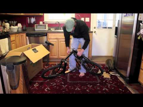 speed p8 folding bike - This video shows how quick and easy it is to unbox and setup a Dahon Speed Uno bike. It takes about three minutes to go from box to riding after traveling wi...