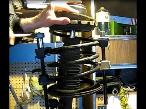 How to replace the struts on a 1996-2002 Caravan, Voyager, Town and County part 2: strut rebuild
