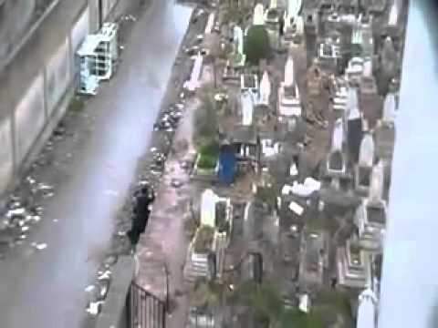 شام حمص اطلاق رصاص على المشيعين من قبل عصابات الاسد 8 12 2011
