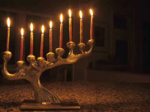 Jewish folklore - A gleyzele Vayn (also
