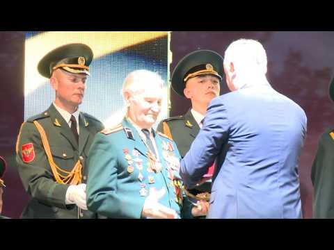 Președintele Republicii Moldova a conferit distincții de stat cu prilejul Zilei Victoriei unui grup de veterani