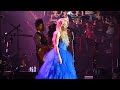 WOW ! Shakira LIVE Paris Bercy Je l'aimeà mourir Cabrel (french / spanish version)