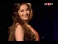 Madhuri, Sonam & Sridevi at Delhi Couture Week