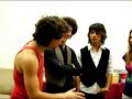 katie and karleigh vlog  10/7/07: jonas brothers interview