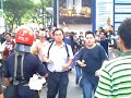 VIDEO KEGANASAN POLIS DALAM HIMPUNAN AMAN PROTES DI KLCC 3 VIDEO KEGANASAN POLIS DALAM HIMPUNAN AMAN PROTES DI KLCC 3