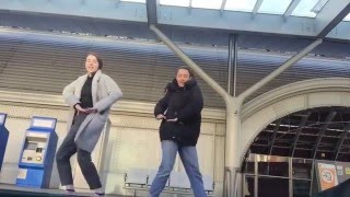Kate & Naomi – Train Station Jam